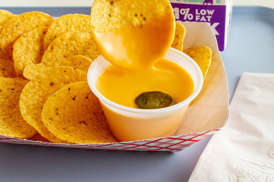 Land O Lakes® Ultimate Jalapeno™ Cheese Sauce Pouch | Land O'Lakes